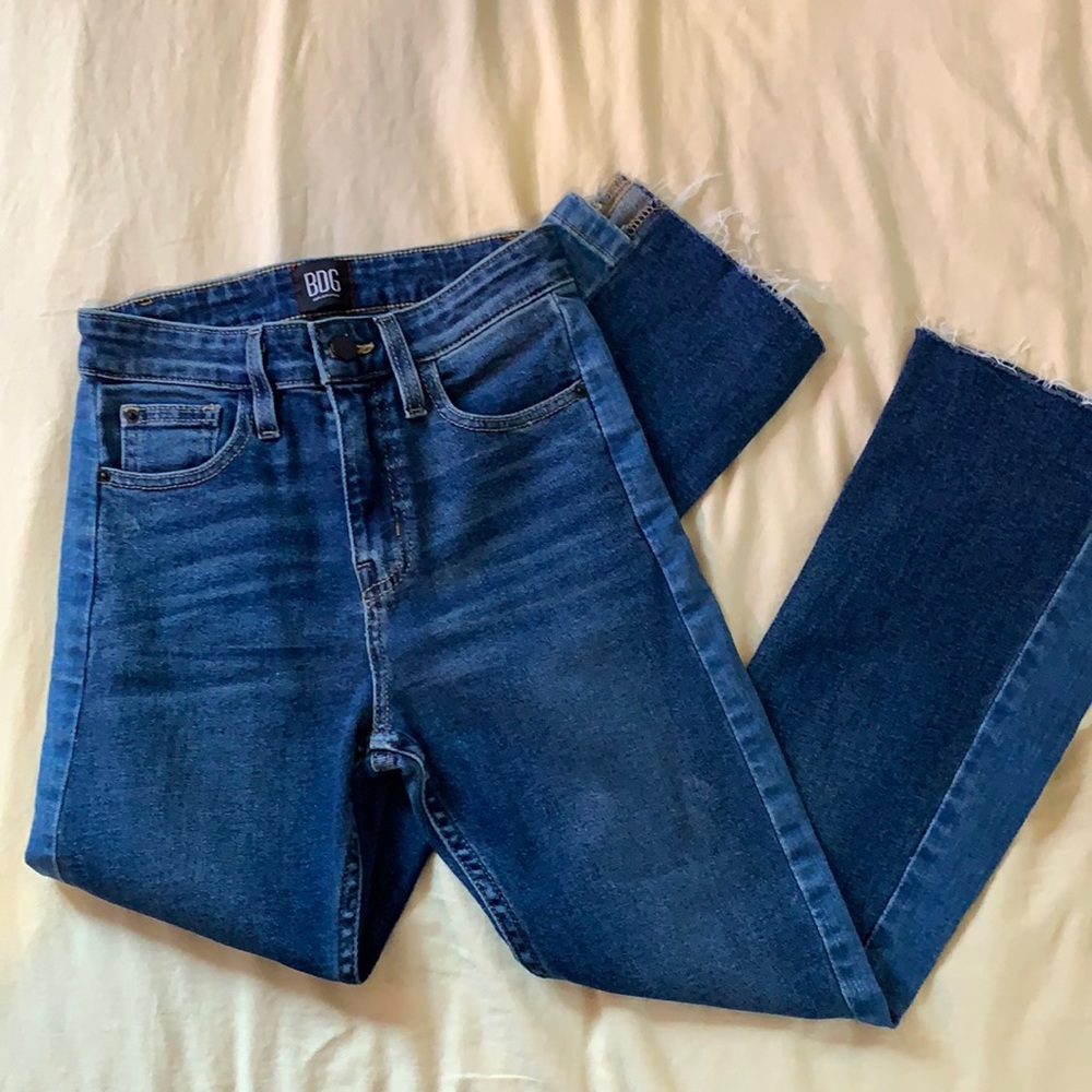Kick Flare Cropped BDG Jeans